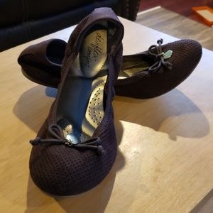 Dex-flex Claire shoes 5 for $30